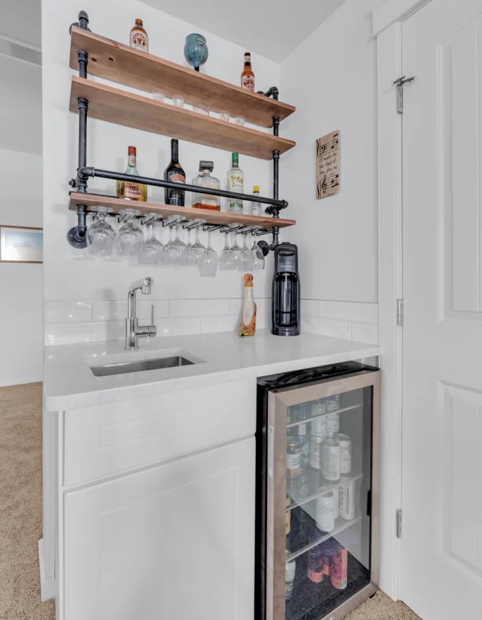 cozy-bow-river-escape-19-AR0L4QJ08Gh8jW3N