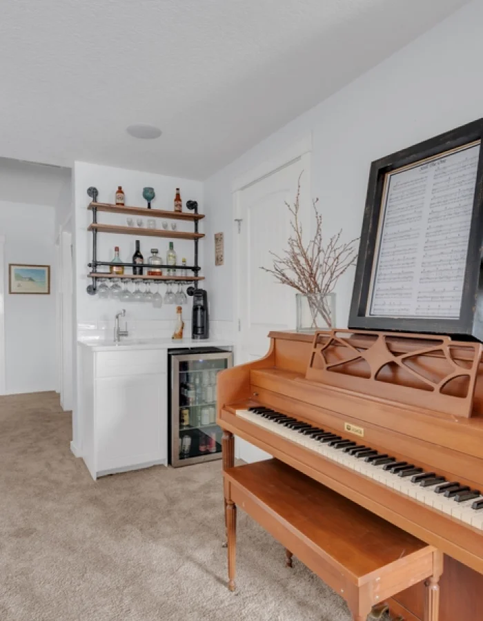 cozy-bow-river-escape-20-AGB2o1GB9xTVx6l5