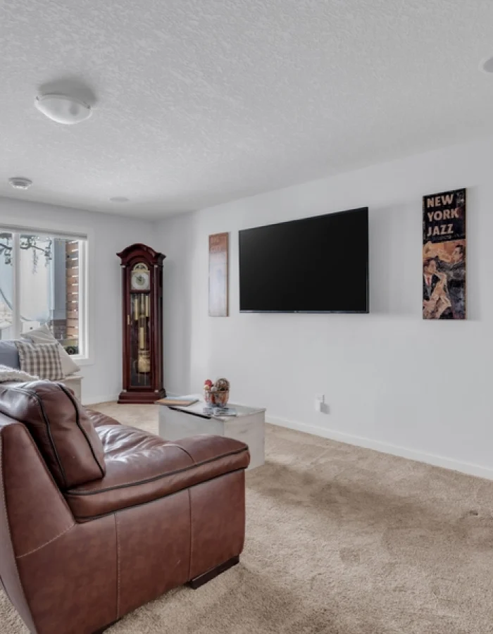 cozy-bow-river-escape-21-m5KMx4vK8yUPDg4w