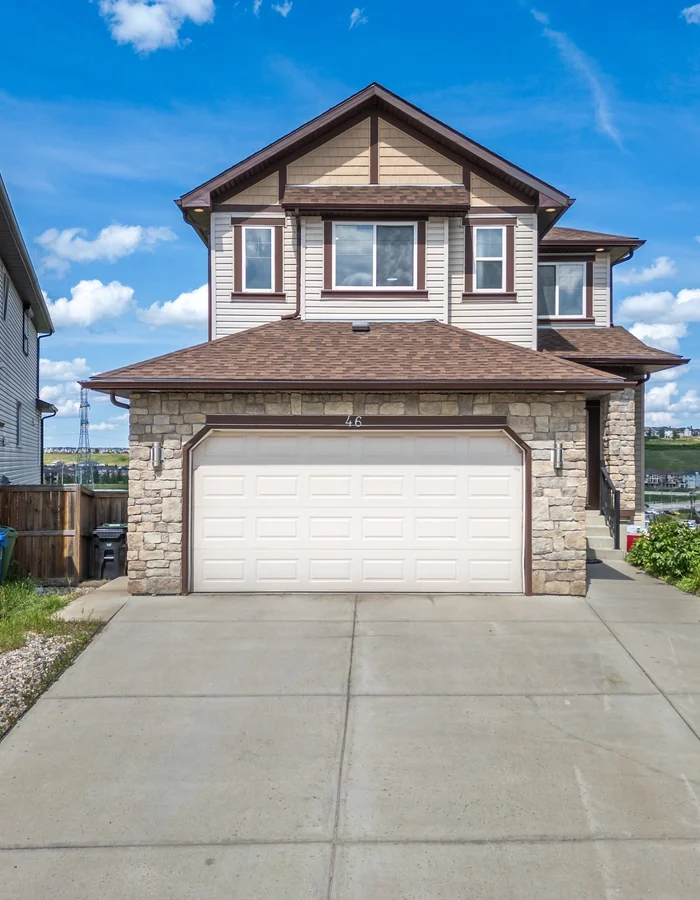 exterior_front-m2WaKLR6ELcbn8Vj