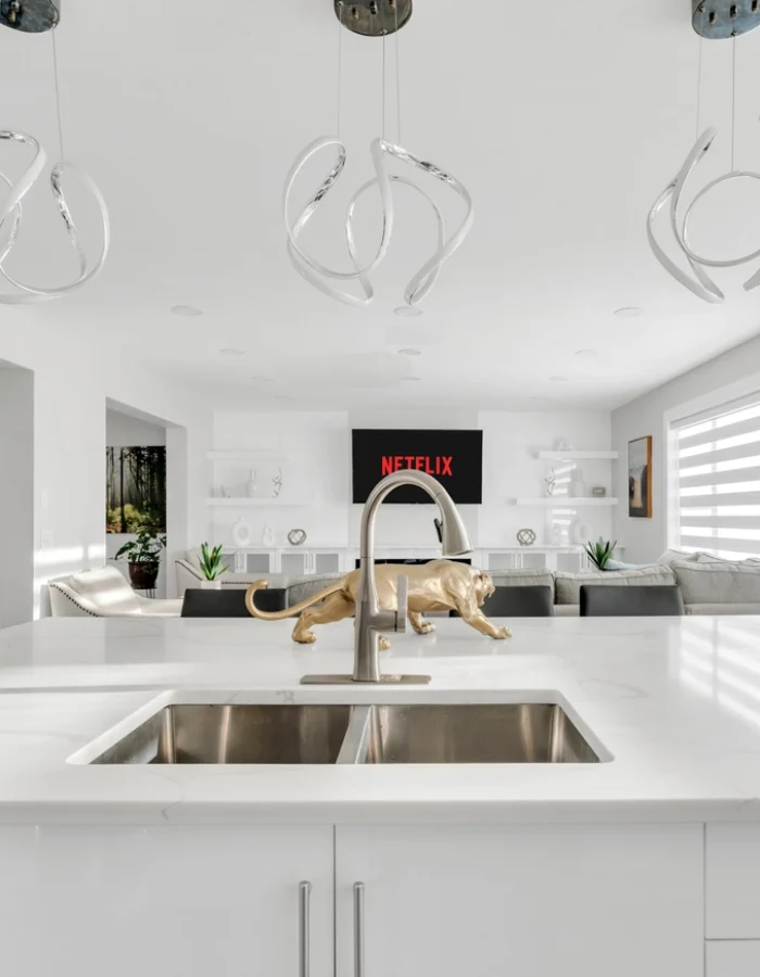 grand-serene-shores-1-A3QOeM4v3gHnBe1N