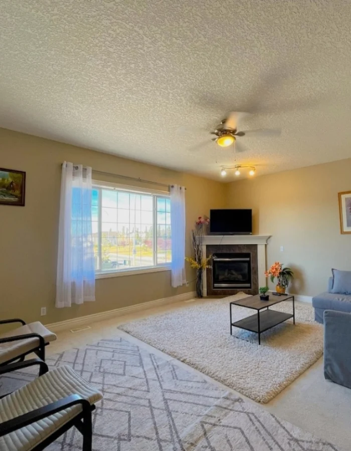 Mountain Path House Calgary AB